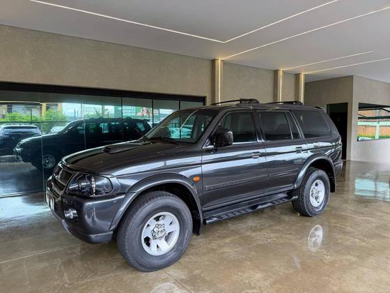 MITSUBISHI PAJERO SPORT 2.8 HPE 4X4 8V TURBO INTERCOOLER DIESEL 4P AUTOMÁTICO